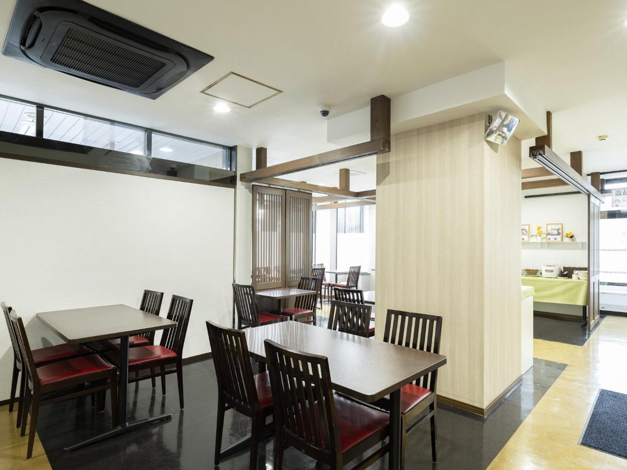 Hotel Wing International Miyakonojō Екстериор снимка
